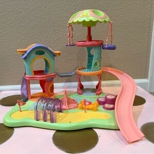 Littlest Pet Shop Pastel Playset with Slide and Swing